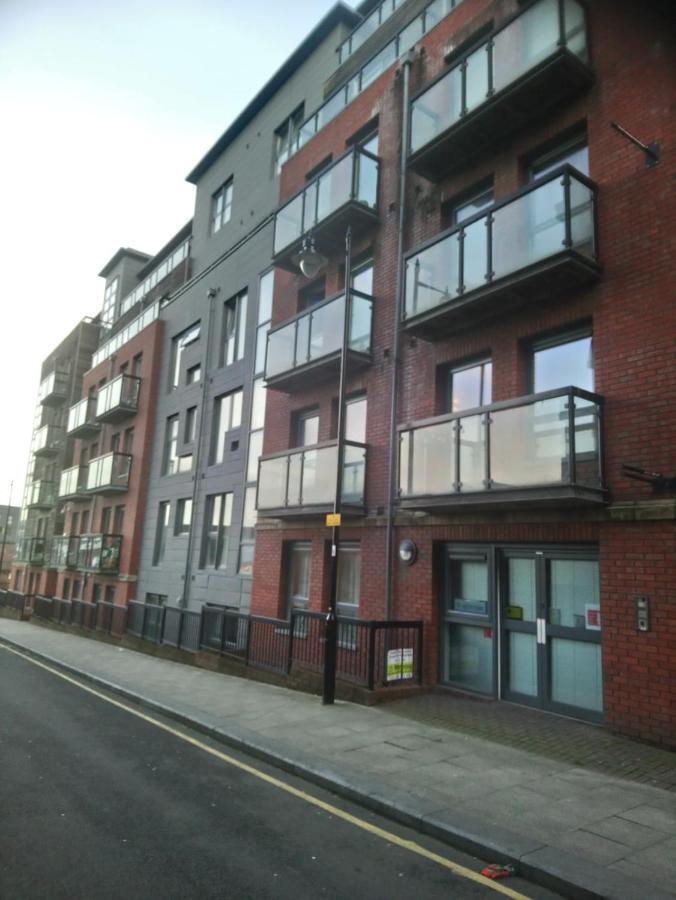 1 Bedroom Flat In Sheffield City Centre-Sleeps 4 Extérieur photo